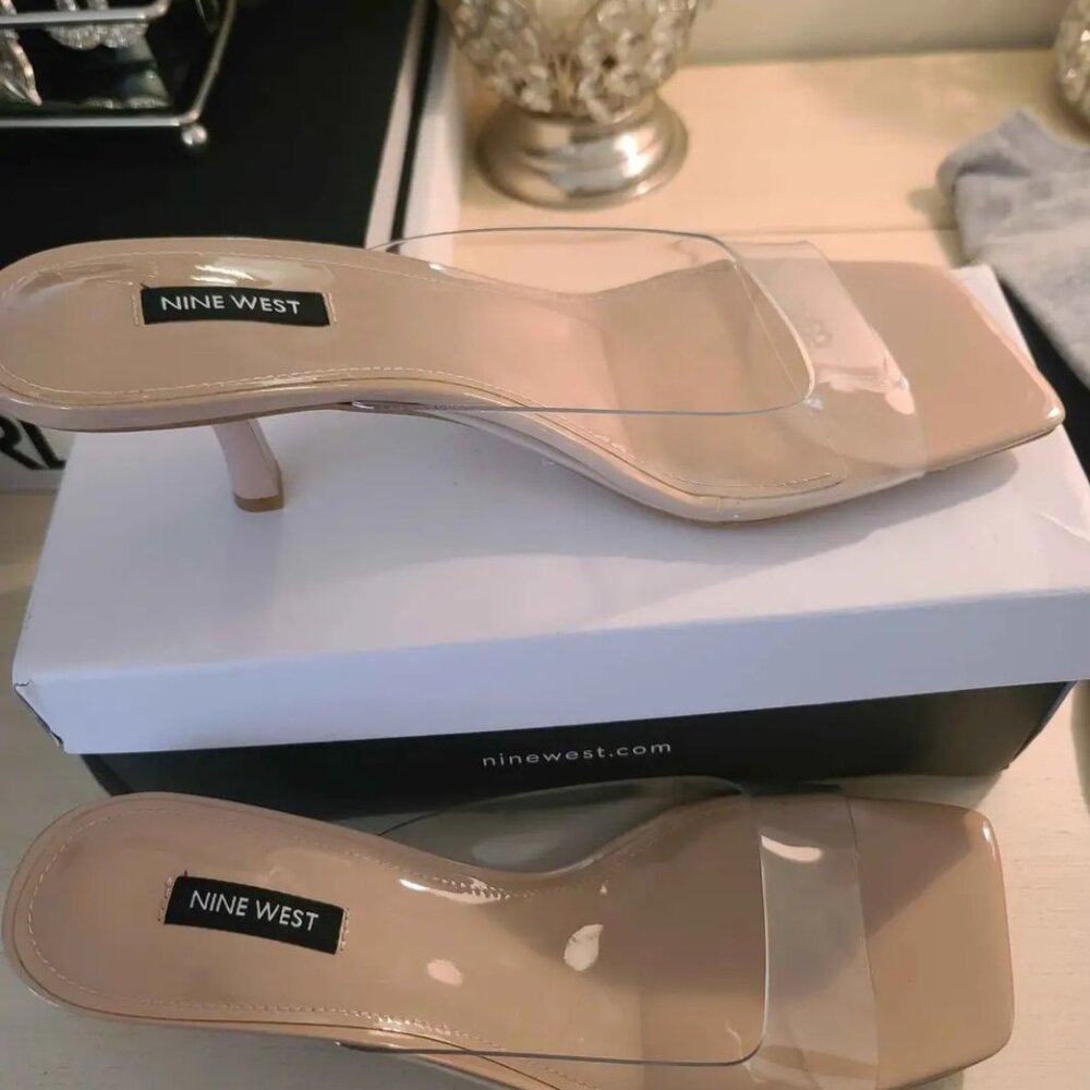 Nine West Womens Raylen Kitten Heel